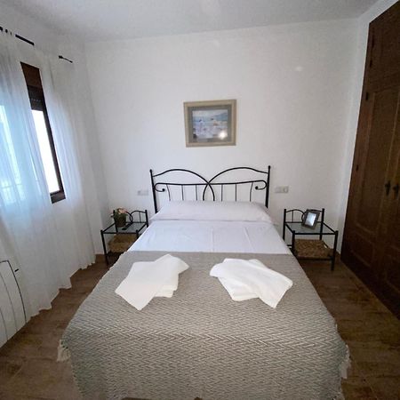 Apartamento Rural In&Ma-La Vida Es Hoy Grazalema Bagian luar foto